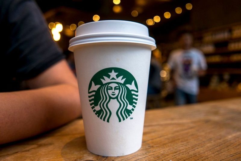 Starbucks сделает свой кофе ещё дороже