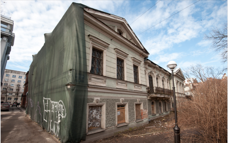Аренда исторических особняков в Петербурге за один рубль