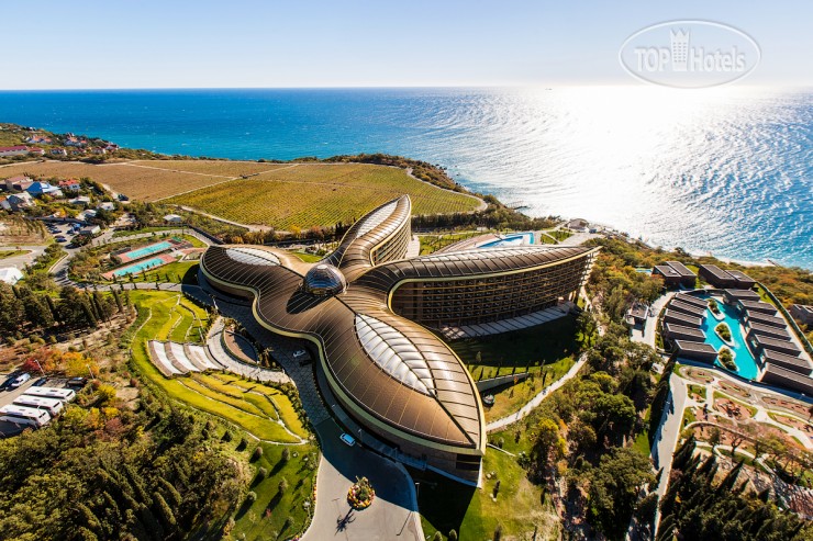 "Чёрное море" от Mriya Resort & Spa захлестнёт Кутузовский проспект
